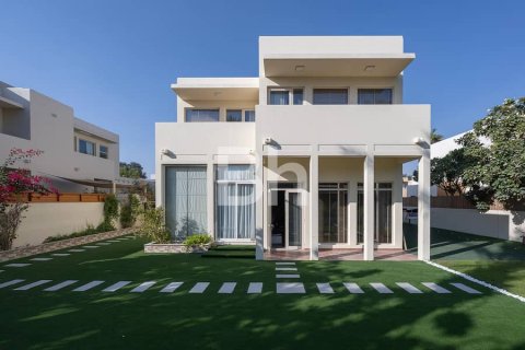 Villa à Arabian Ranches, Dubai, 3 chambres, 600 m², № 24885 - photo 1