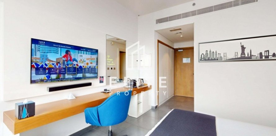Квартира в Дубае, студия, 27м², № 38734