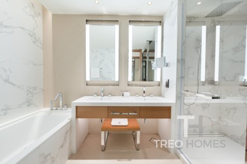Apartment in Burj Khalifa, Dubai 2 bedrooms, 117 sq.m. № 13408 - photo 10