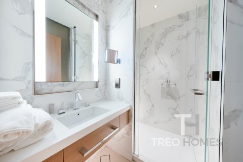 Apartment in Burj Khalifa, Dubai 2 bedrooms, 117 sq.m. № 13408 - photo 15