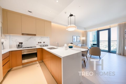 Apartment in Burj Khalifa, Dubai 2 bedrooms, 117 sq.m. № 13408 - photo 6