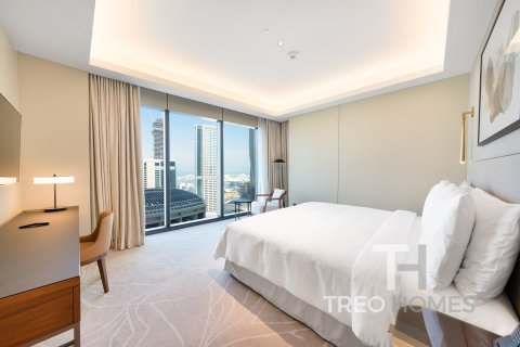Apartment in Burj Khalifa, Dubai 2 bedrooms, 117 sq.m. № 13408 - photo 8