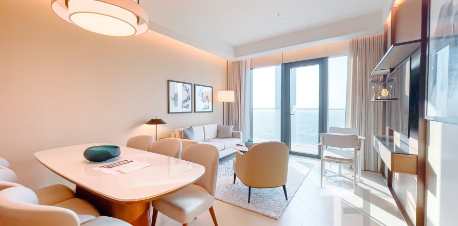 Apartment in Burj Khalifa, Dubai 2 bedrooms, 117 sq.m. № 13408