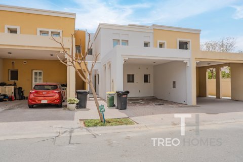 Villa in Arabian Ranches, Dubai 2 bedrooms, 165 sq.m. № 13417 - photo 23