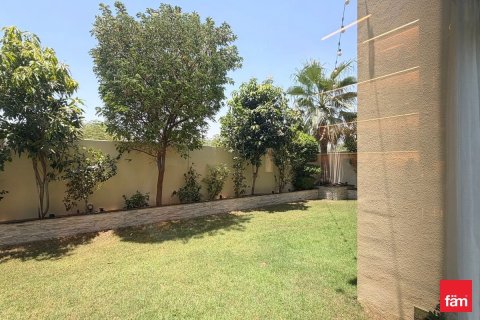 Villa en Dubai, 4 dormitorios, 410.4 m², № 114336 - foto 14