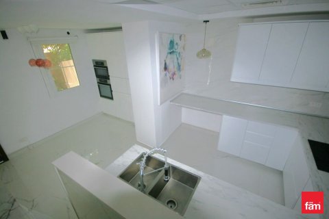 Villa en Dubai, 2 dormitorios, 252.5 m², № 114335 - foto 5