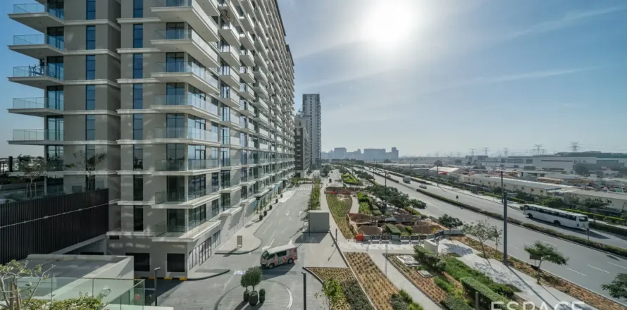 Apartment in GOLF SUITES in Dubai Hills Estate, Dubai 1 bedroom, 73 sq.m. № 123046