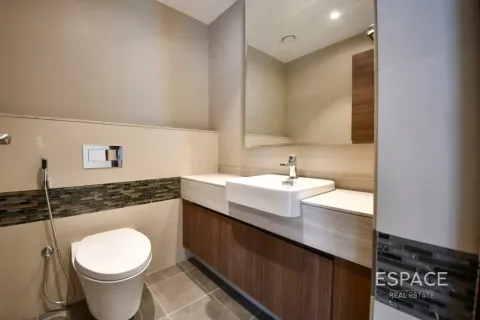 Apartment in IMPERIAL AVENUE in Downtown Dubai (Downtown Burj Dubai), Dubai 2 bedrooms, 139 sq.m. № 123041 - photo 6