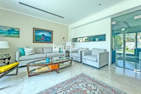 Villa à Legacy, Jumeirah Park, Dubai, 4 chambres, 367 m², № 44539 - photo 4