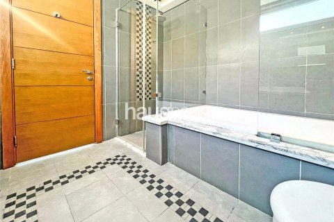 Villa en Jumeirah Park, Dubai, 4 dormitorios, 384 m², № 44534 - foto 25
