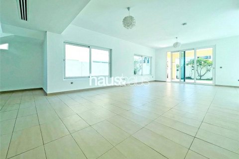Villa en Jumeirah Park, Dubai, 4 dormitorios, 384 m², № 44534 - foto 17