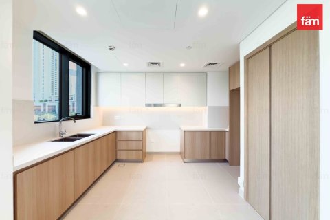 Apartment in Dubai 3 bedrooms, 150.5 sq.m. № 94952 - photo 10