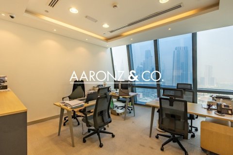 Снять в аренду офис в Даунтаун Дубай (Даунтаун Бурдж Дубай), Дубай: 329м², № 92208 - фото 18