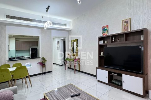 Apartamento en Jumeirah Village Circle, Dubai, 1 dormitorio, 77 m², № 19282 - foto 1