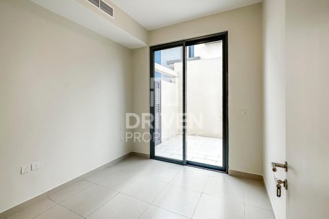 Townhouse in Maple at Dubai Hills Estate, Dubai Hills Estate, Dubai 4 bedrooms, 230 sq.m. № 19279 - photo 8