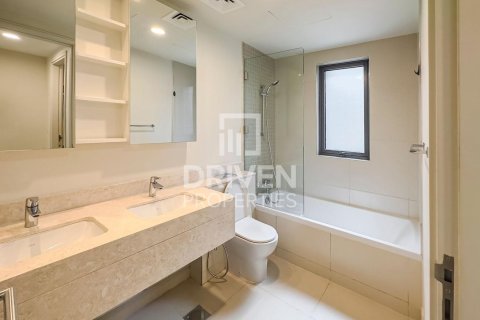Townhouse in Maple at Dubai Hills Estate, Dubai Hills Estate, Dubai 4 bedrooms, 230 sq.m. № 19279 - photo 13
