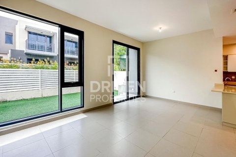 Townhouse in Maple at Dubai Hills Estate, Dubai Hills Estate, Dubai 4 bedrooms, 230 sq.m. № 19279 - photo 4