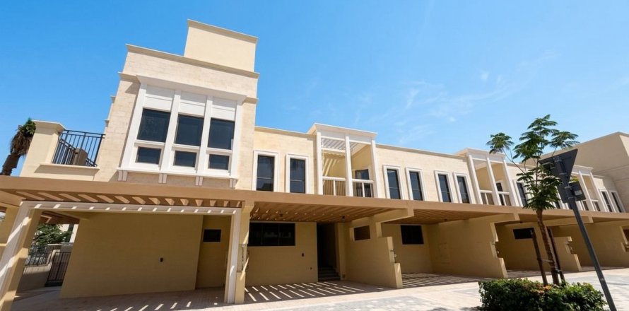Townhouse in Dubai 4 bedrooms, 144 sq.m. № 111922