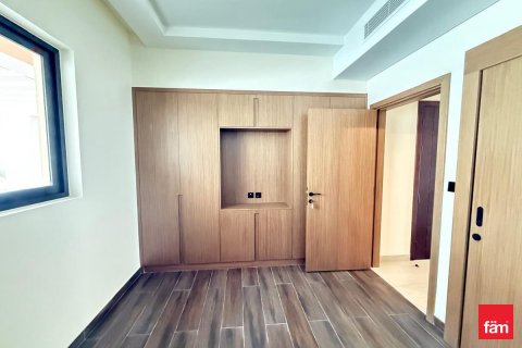 Townhouse in Dubai 4 bedrooms, 144 sq.m. № 111922 - photo 12