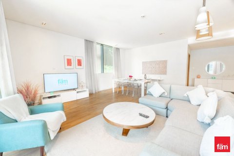 Apartamento en Al Wasl, Dubai, 3 dormitorios, 220 m², № 58477 - foto 1
