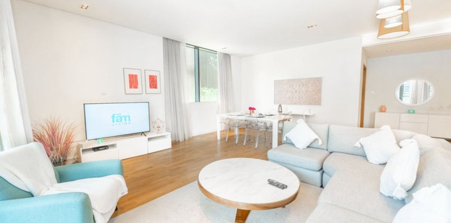 Apartamento en Al Wasl, Dubai, 3 dormitorios, 220 m², № 58477