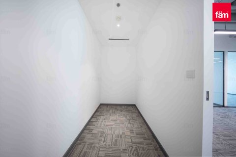 Снять в аренду офис в Sheikh Zayed Road, Дубай: 360.9м², № 55675 - фото 10