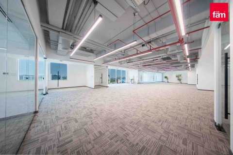Снять в аренду офис в Sheikh Zayed Road, Дубай: 360.9м², № 55675 - фото 4