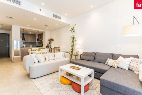 Apartamento en Dubai, 1 dormitorio, 80.9 m², № 55669 - foto 1