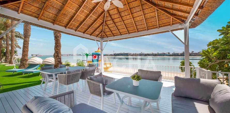 Villa en Palm Jumeirah, Dubai, 5 dormitorios, 1245.2 m², № 6854