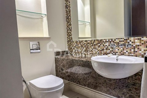 Appartement à The Address Downtown Hotel, Downtown Dubai (Downtown Burj Dubai), Dubai, 1 chambre, 73.9 m², № 6852 - photo 8