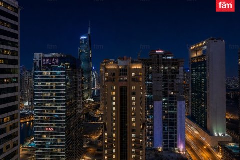 Apartment in Dubai 1 bedroom, 84.7 sq.m. № 139462 - photo 19