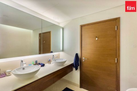 Apartment in Al Wasl, Dubai 3 bedrooms, 223.2 sq.m. № 16627 - photo 22