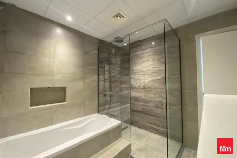 Apartment in Dubai 3 bedrooms, 178.5 sq.m. № 114072 - photo 8