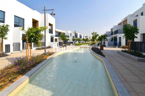 Adosado en Arabian Ranches 3, Dubai, 3 dormitorios, 208 m², № 43207 - foto 7
