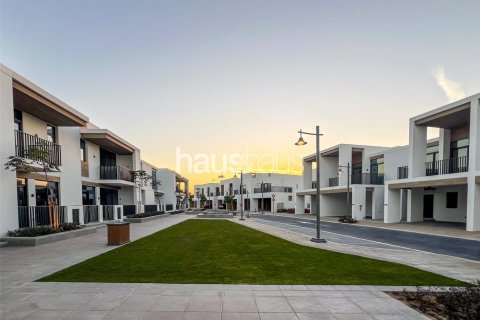 Adosado en Arabian Ranches 3, Dubai, 3 dormitorios, 208 m², № 43207 - foto 1