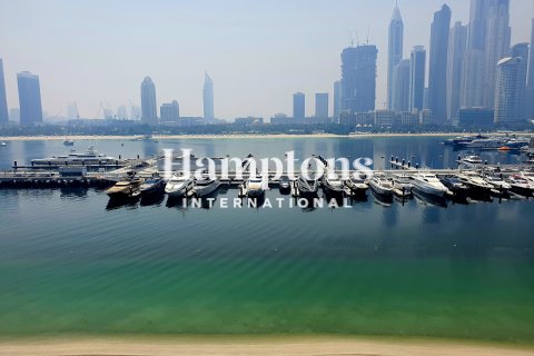 Apartment in Dubai Harbour, Dubai 1 bedroom, 73.95078800 sq.m. № 142303 - photo 4