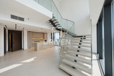 Apartment in Downtown Dubai (Downtown Burj Dubai), Dubai 2 bedrooms, 194.26 sq.m. № 142988 - photo 22