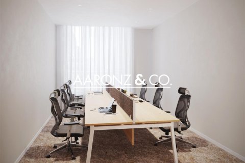 Office in Business Bay, Dubai 111.5 sq.m. № 78369 - photo 6