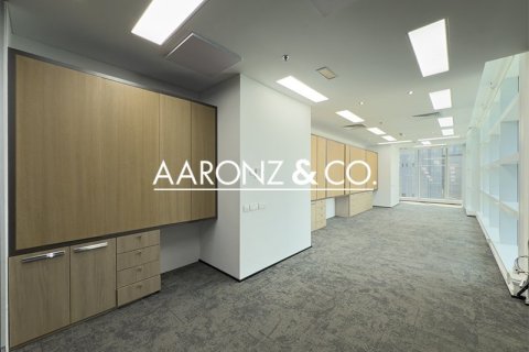 Office in Business Bay, Dubai 392.9 sq.m. № 78370 - photo 1