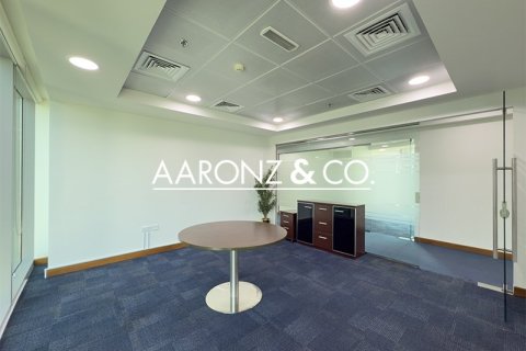 Office in Business Bay, Dubai 70.9 sq.m. № 78357 - photo 7