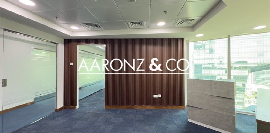 Office in Business Bay, Dubai 70.9 sq.m. № 78357