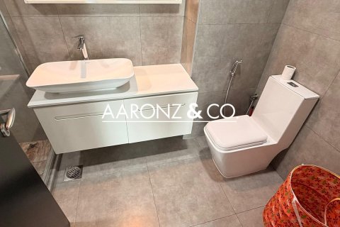 Снять в аренду квартиру в Дубай Марине, Дубай: 2 спальни, 110.1м², № 78356 - фото 11