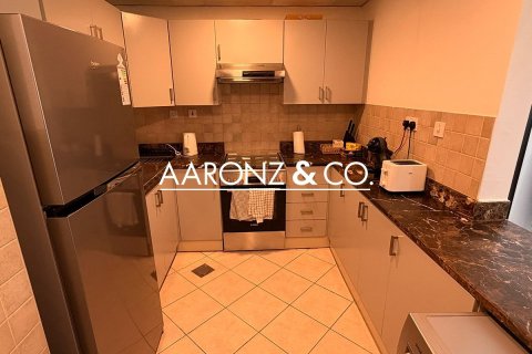 Снять в аренду квартиру в Дубай Марине, Дубай: 2 спальни, 110.1м², № 78356 - фото 9