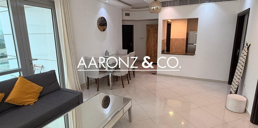 Квартира в Дубай Марине, Дубай, 2 спальни, 110.1м², № 78356