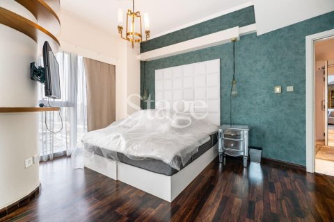 Apartment in DAMAC HEIGHTS in Dubai Marina, Dubai 3 bedrooms, 161 sq.m. № 53953 - photo 14