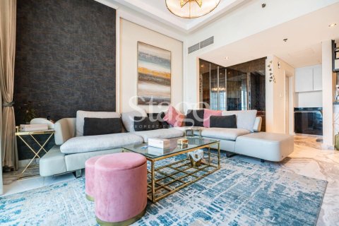 Apartment in DAMAC HEIGHTS in Dubai Marina, Dubai 3 bedrooms, 161 sq.m. № 53953 - photo 3