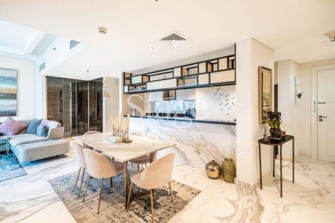 Apartment in DAMAC HEIGHTS in Dubai Marina, Dubai 3 bedrooms, 161 sq.m. № 53953 - photo 4