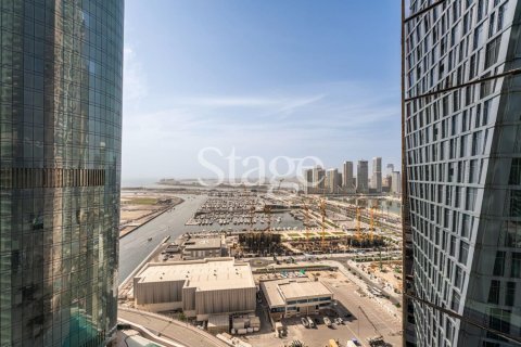 Apartment in DAMAC HEIGHTS in Dubai Marina, Dubai 3 bedrooms, 161 sq.m. № 53953 - photo 18