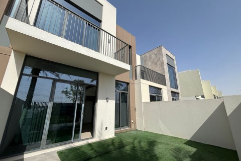 Maison de ville à Dubai, 3 chambres, 180 m², № 105716 - photo 2