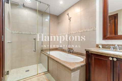 Apartment in The Old Town Island, Old Town, Dubai 3 bedrooms, 182.65008509 sq.m. № 69957 - photo 2